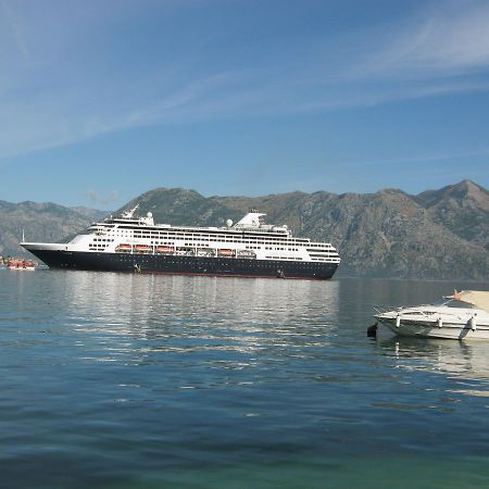 Melodia Del Mare 2 Daire Kotor Dış mekan fotoğraf