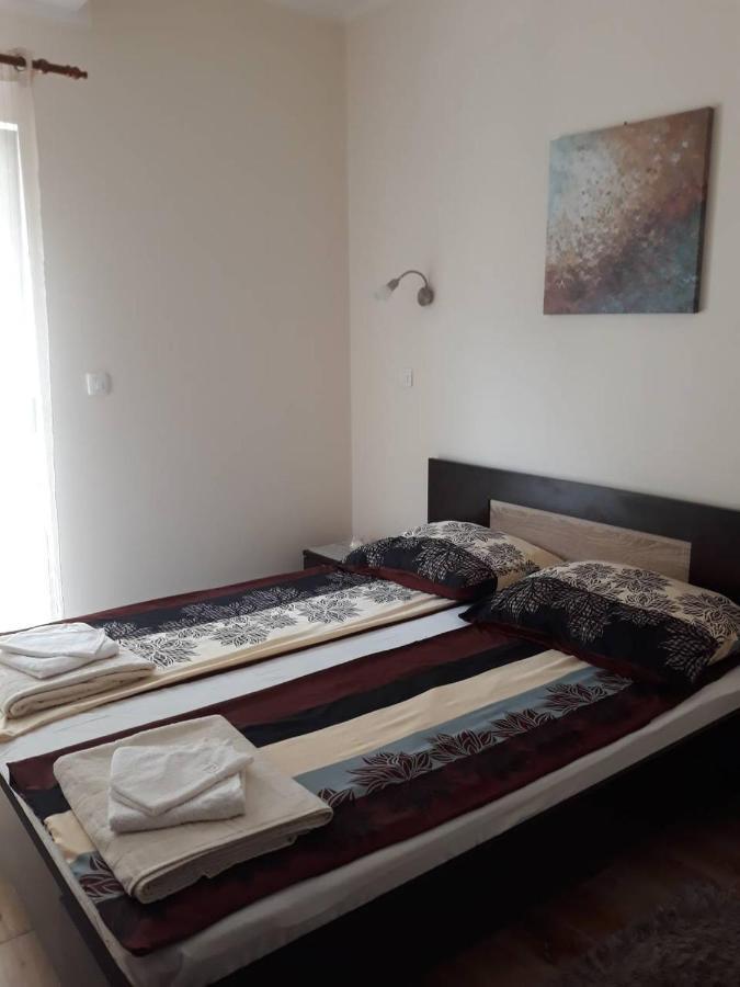 Melodia Del Mare 2 Daire Kotor Dış mekan fotoğraf