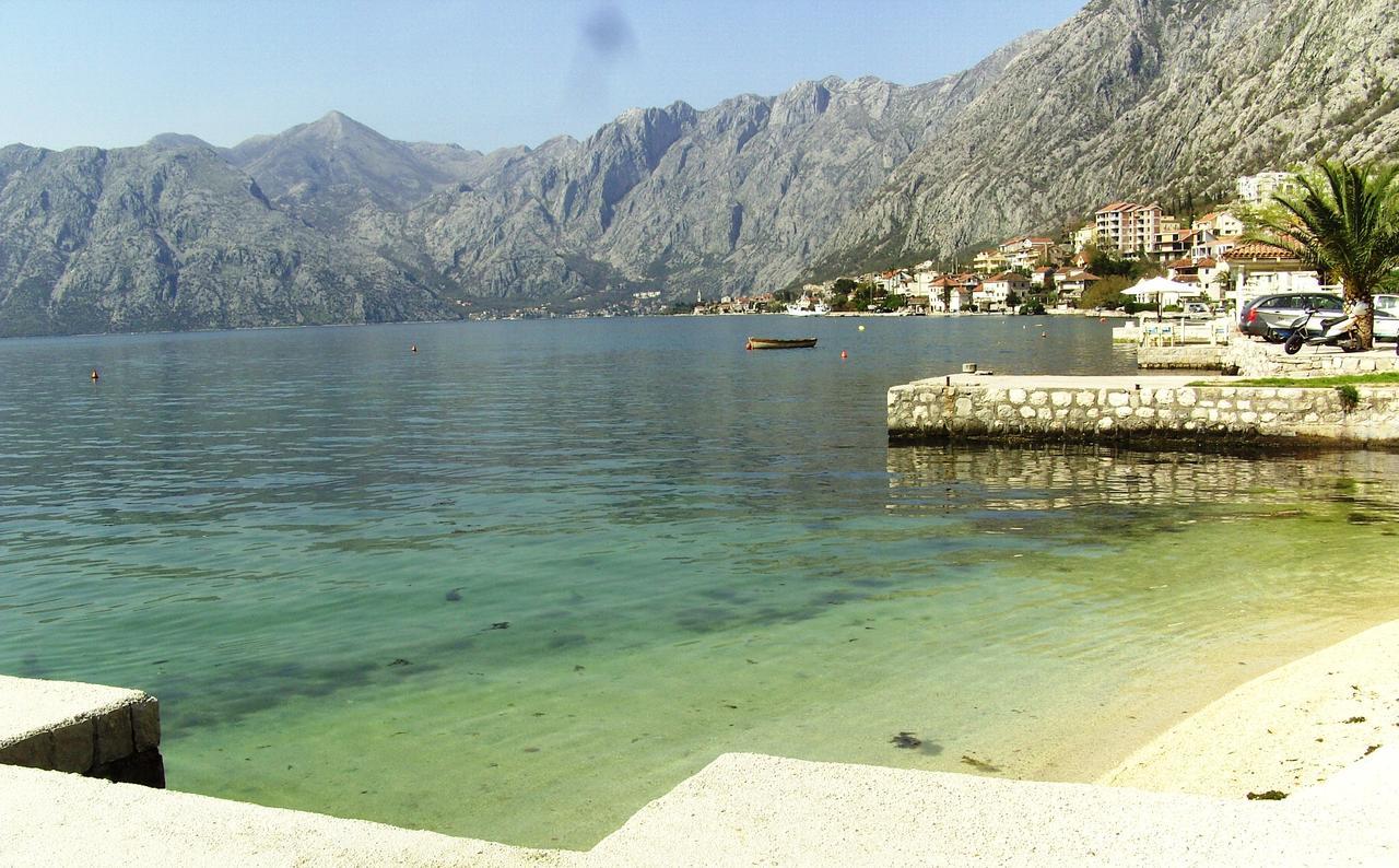 Melodia Del Mare 2 Daire Kotor Dış mekan fotoğraf