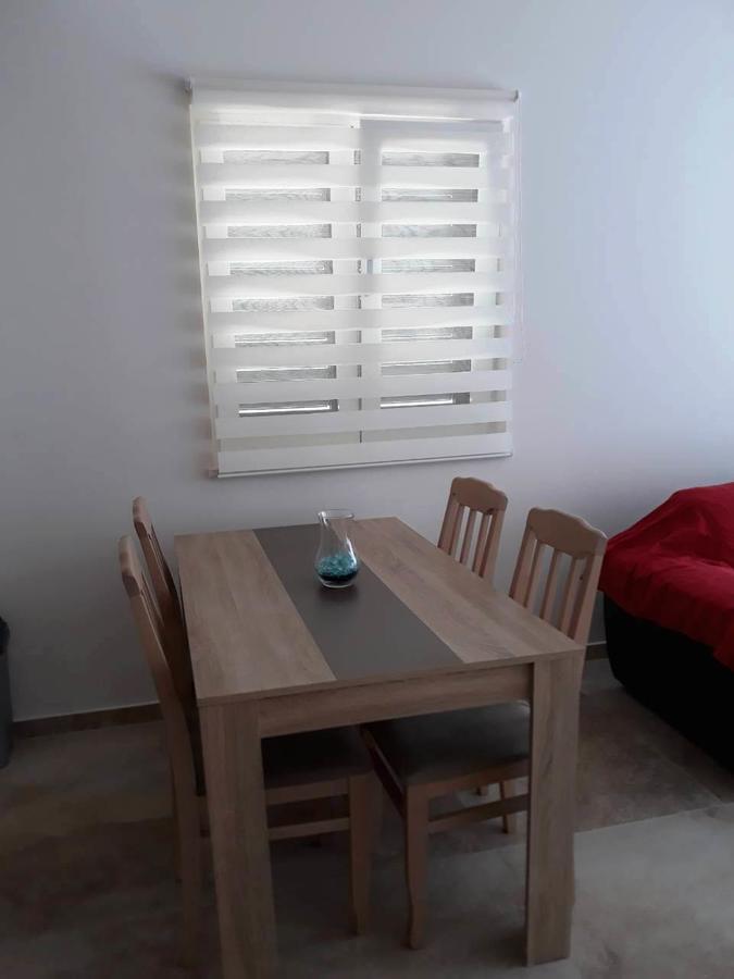 Melodia Del Mare 2 Daire Kotor Dış mekan fotoğraf